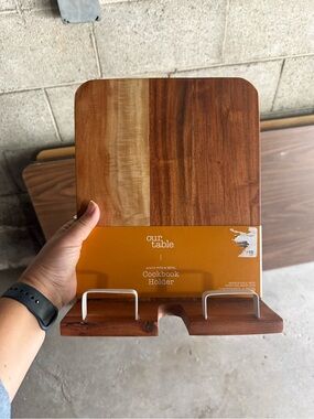 Acacia Wood Cookbook Holder - Brown